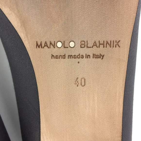 MANOLO BLAHNIK Hangisi Jeweled Pointy Toe … - Picture 8 of 13
